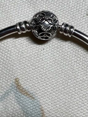 Pandora Pattern of Love Bangle